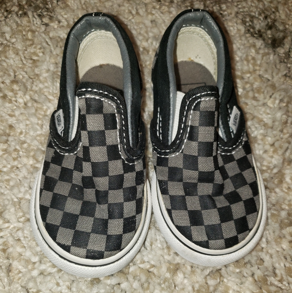 Boys vans size 4.5